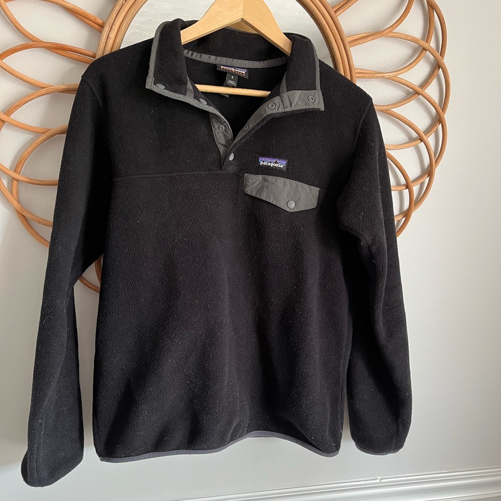Women’s Patagonia synchilla pullover